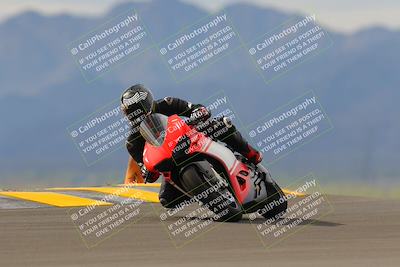 media/Sep-11-2022-SoCal Trackdays (Sun) [[81b7e951af]]/Turn 9 (930am)/